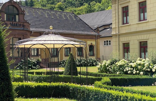 Pforzheim Apartment | Villa Trautz - Comfortable standard apartment for one person incl. breakfast