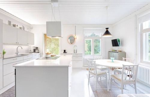 Degerby House | Villa Degerby - 5br Lux Manor w/Heated Pool & Spa