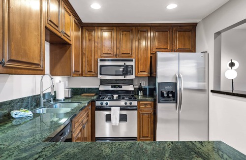 The Morrison House | Villa del Sol Montana - A Ryson Property