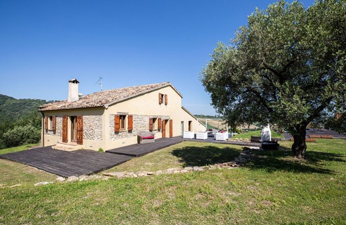 Colbordolo Villa | Villa dell`Arte by BarbarHouse