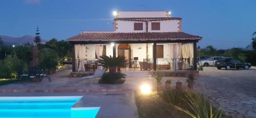 Partinico Villa | Villa delle Cecilie