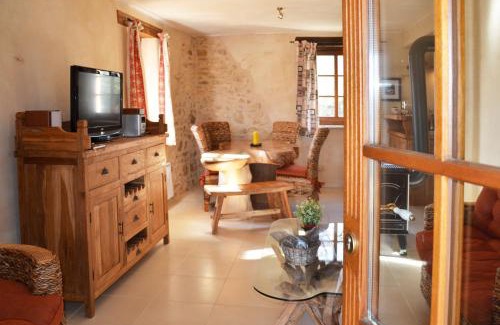 Saint-Jean-de-Cole Villa | Villa 'Deux Couples' dans le Paradis des Gourmands, de paix et de quiétude - inclus Soirée Dégustation Vin & Viande