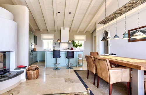 Lacona House | Villa di Sogno by Interhome