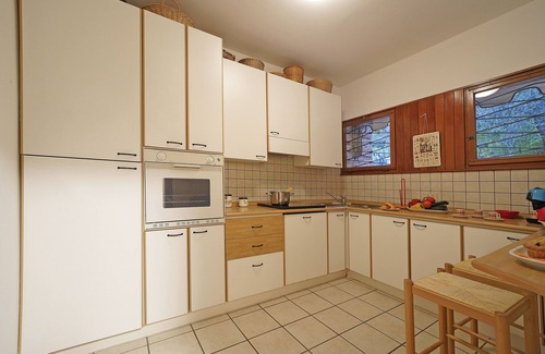 San Felice del Benaco Villa | Villa directly by the lake with garden.