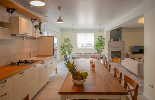 Tugare Villa | Villa Donari - Eco friendly villa with 4 bedrooms and private pool