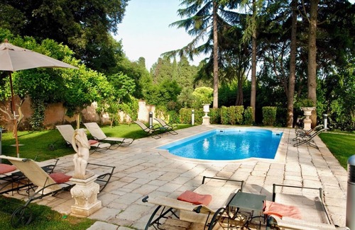 Gianicolense Villa | VILLA DORIA - Six Bedroom Villa, Sleeps 12
