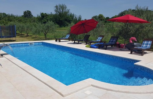 Orihi House | Villa Dorina