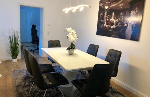 Alsdorf Apartment | Villa Drita