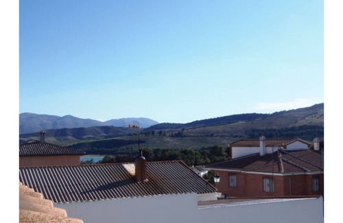 Arenas del Rey Apartment | Villa Dueña house, Los Bermejales reservoir.