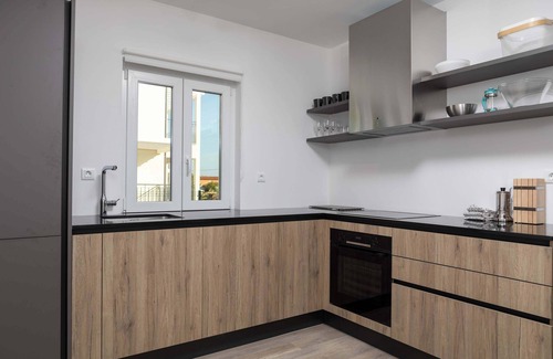 Diminici Villa | Villa Elysium Summary