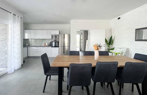 Murvica Villa | Villa Ela with heated pool