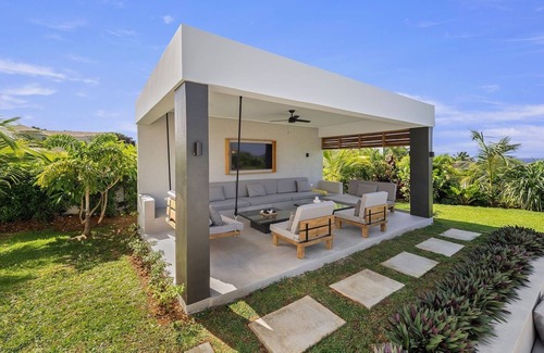 Weston Villa | Villa Elan 5 Bedroom Villa