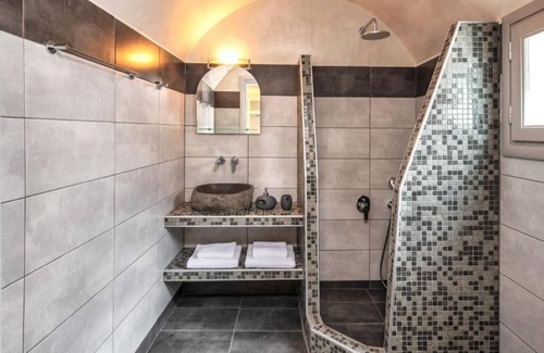 Agios Georgios House | Villa Eleftheria