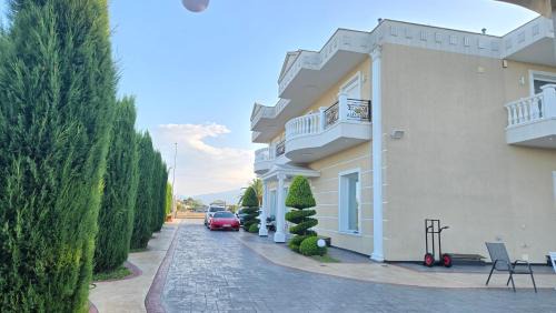Katerini Apartment | Villa Elena