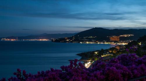 Arenzano House | Villa Eliodora - due appartamenti