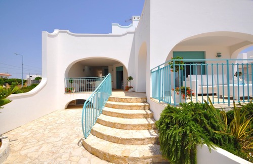 Torre Suda Villa | Villa Esador by BarbarHouse