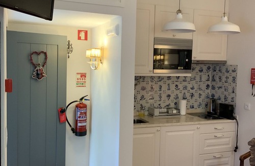 Sintra Bed & Breakfast | Villa Estefânia