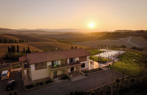 Peccioli Villa | Villa Etru