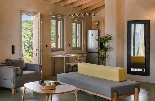 Tselendata Villa | Villa Eugenia Sunrise