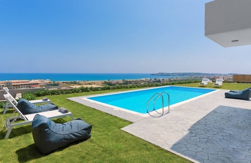 Kolymbia Villa | Villa Eunike - Five Bedroom Villa, Sleeps 10