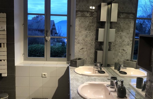 Trevignin Villa | Villa Evalou 240 m² 4 Étoiles Pour 15 Personnes sur les Hauteurs D'aix les Bains