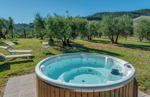 Quarrata Villa | Villa 'Fattoria Mantellassi' with Private Garden, Wi-Fi, and Air Conditioning