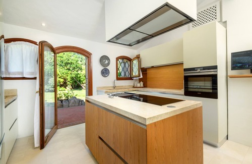 Pantogia Villa | Villa Felix, Pantogia
