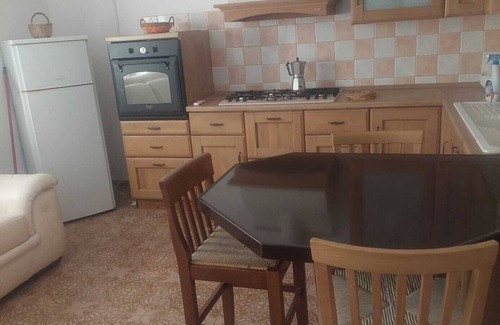 Manduria House | Villa Fiorenza, apartment in villa with garden view.