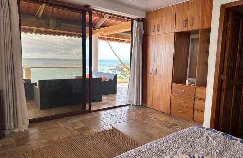 Puerto Velasco Ibarra House | VILLA FLOREANA