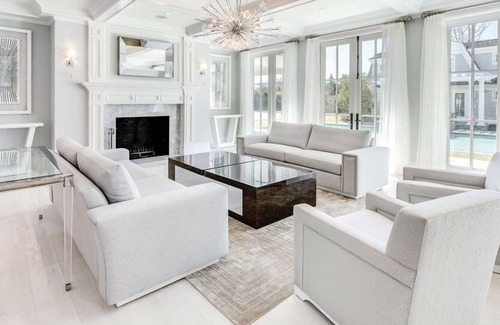 Bridgehampton Cottage | Villa Florencia - Luxuriant 11 Bedroom Villa