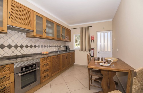 Vale Grande Villa | Villa Florencio | 4 Bedrooms | Panoramic Views | Estói