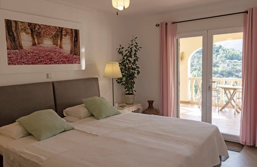 Benigembla Bed & Breakfast | Villa Foia Vella: room Almendra