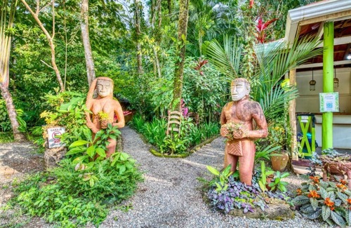 Punta Uva House | Villa for 6 people 5 min from the beach! free kayaking