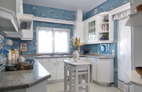Torrelodones Villa | Villa for 8 people in the northwest of Madrid, 20 minutes from downtown，.