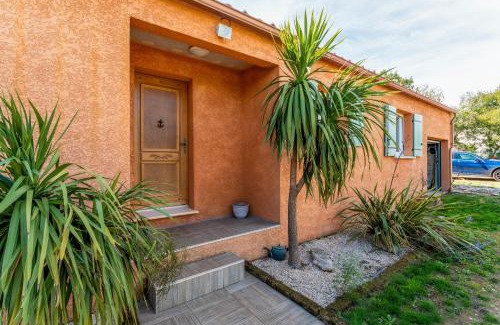 Mejannes-le-Clap House | Villa