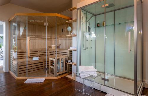 Sainte-Catherine-de-Fierbois House | Villa Alecya