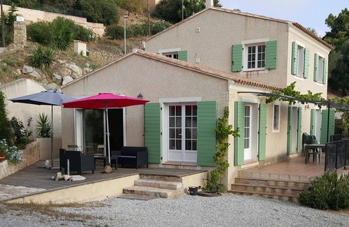 Santa-Reparata-di-Balagna Villa | Villa, near Ile Rousse and the sea, lake and mountain view