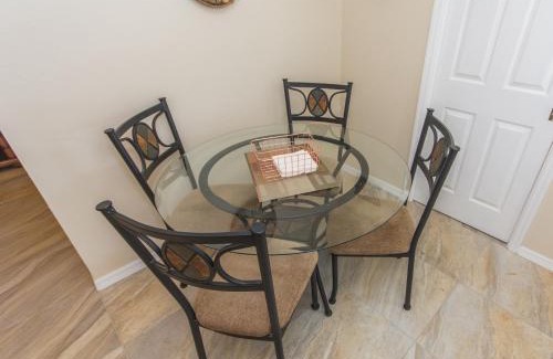 Southgate House | Villa Franca bungalow