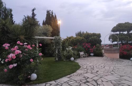 Pomezia House | Villa Francesca Pomezia Roma