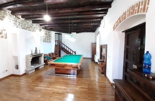 Ficarra Villa | Villa from the 1700s between the sea and Nebrodi Park at 700 m above sea level.