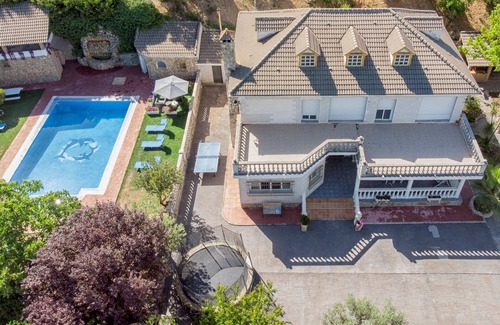 Los Villares Ski Chalet | Villa Fuji Sierra de la Pandera