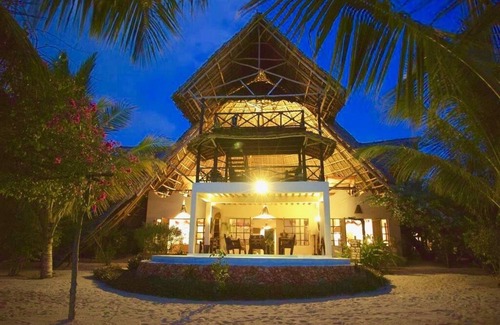 Fukuchani Villa | VILLA FUKU - Four Bedroom Villa, Sleeps 10