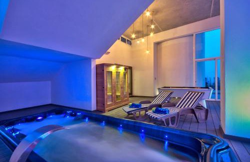 Santa Maria Estate Villa | Villa Gaia - Sunset Views, Indoor Heated Pool, Sauna and Games Room