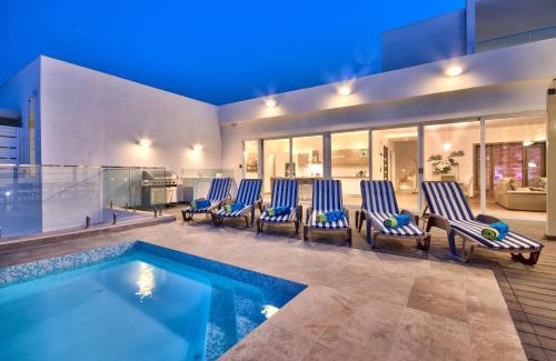 Santa Maria Estate Villa | Villa Gaia - Sunset Views, Indoor Heated Pool, Sauna and Games Room