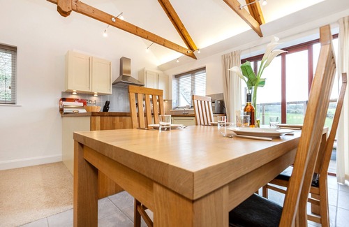 Carnon Downs Cottage | VILLA GALLERY, pet friendly, with a garden in Carnon Downs