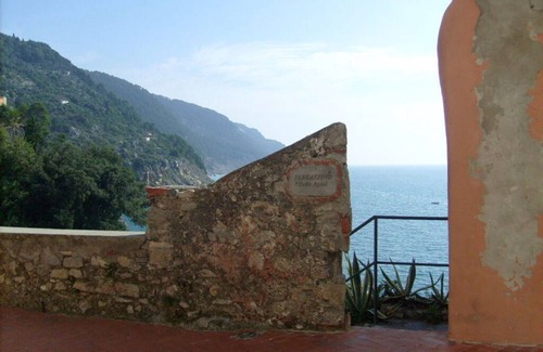 Podenzana House | Villa Garibaldino