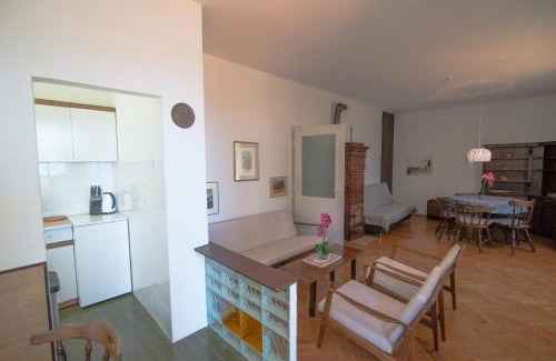 Veli Losinj Apartment | Villa Garina 1