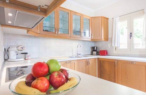 Petaleia Villa | Villa Genna ✿ Endless Views Over Kalami bay – Where the Sky Meets the Sea