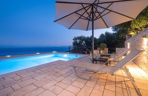 Petaleia Villa | Villa Genna ✿ Endless Views Over Kalami bay – Where the Sky Meets the Sea