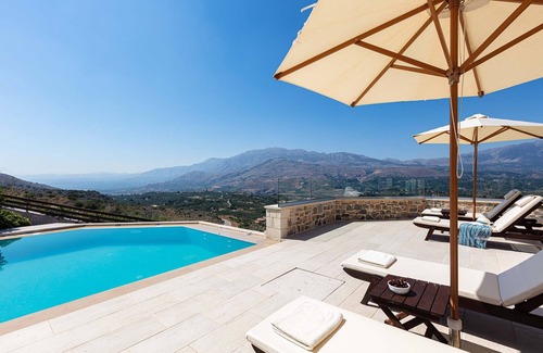 Apokoronas Villa | Villa Giasemi I Modern designed villa in a quiet location